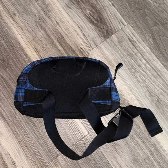 The North Face Black and Blue Plaid Belt Bag - Picture 2 of 2